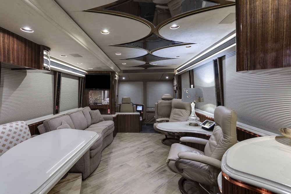 2008 Prevost Marathon XLII For Sale