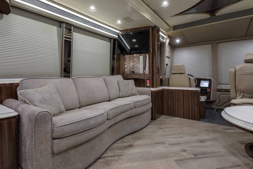 2008 Prevost Marathon XLII For Sale