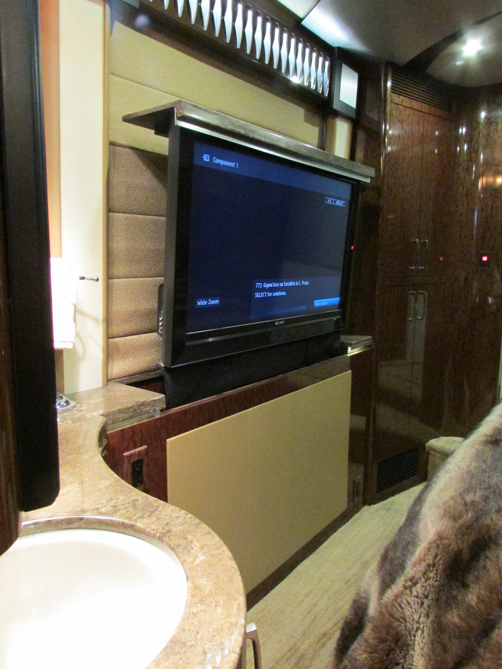 2008 Prevost Marathon XLII For Sale