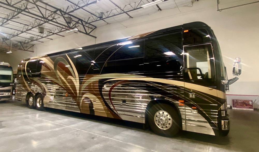 2008 Prevost Country Coach XLII For Sale