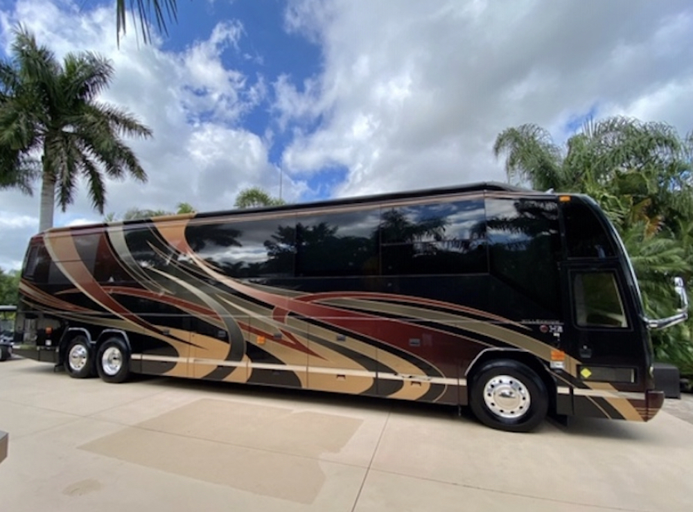 2008 Prevost Millennium H3-45 For Sale