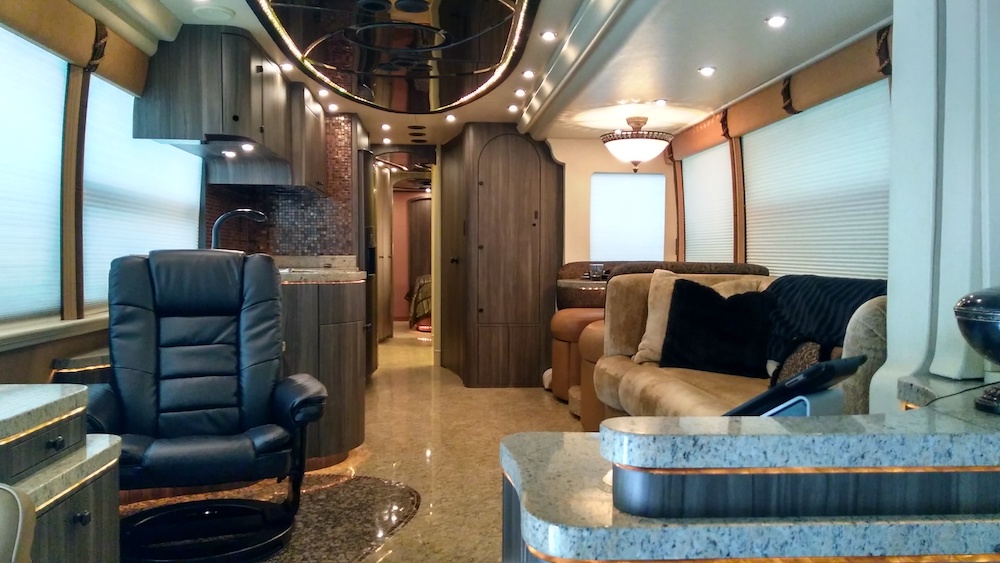 2008 Prevost Millennium H3-45 For Sale