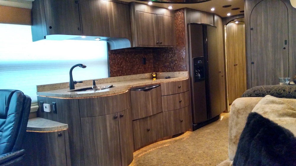 2008 Prevost Millennium H3-45 For Sale