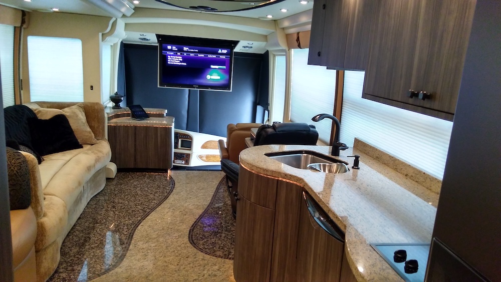 2008 Prevost Millennium H3-45 For Sale