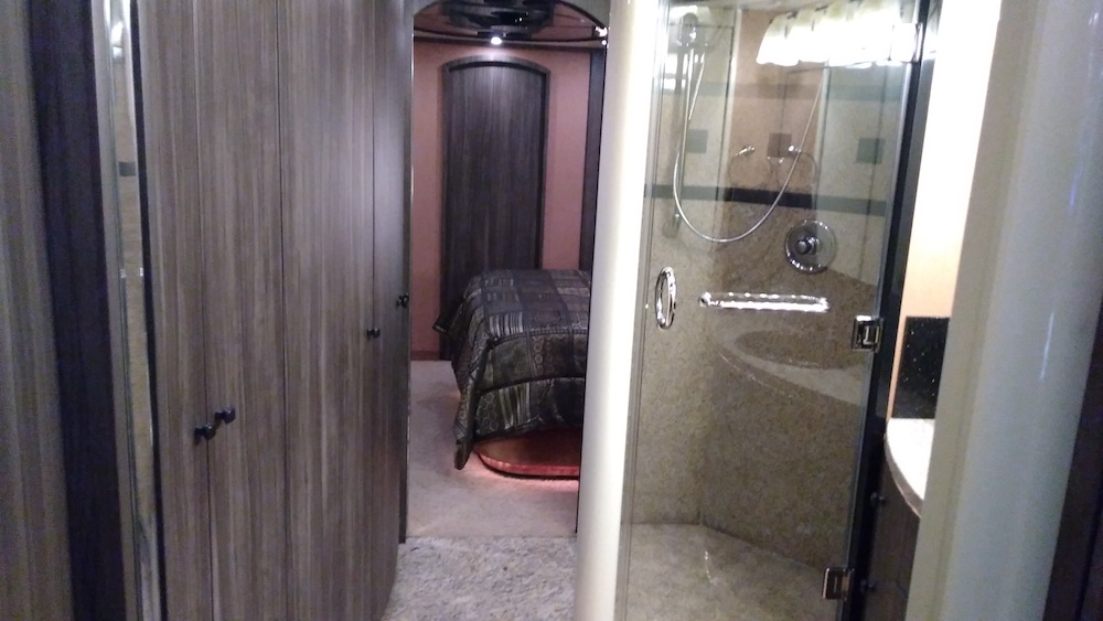 2008 Prevost Millennium H3-45 For Sale