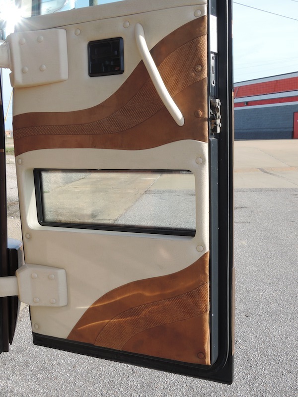 2008 Prevost Millennium H3-45 For Sale