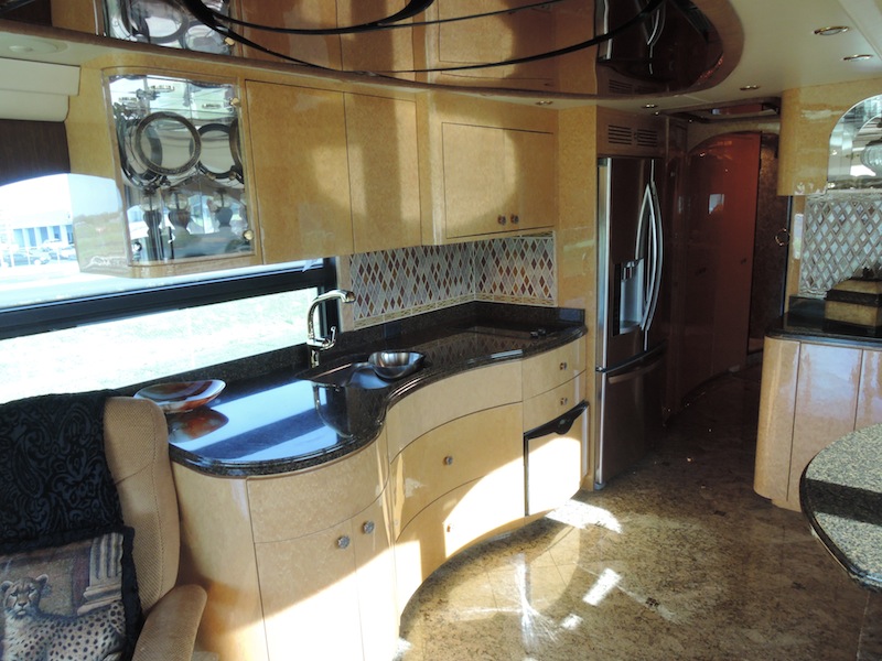 2008 Prevost Millennium H3-45 For Sale