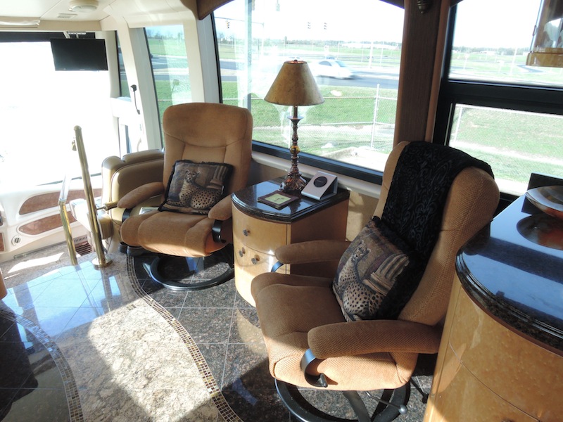 2008 Prevost Millennium H3-45 For Sale