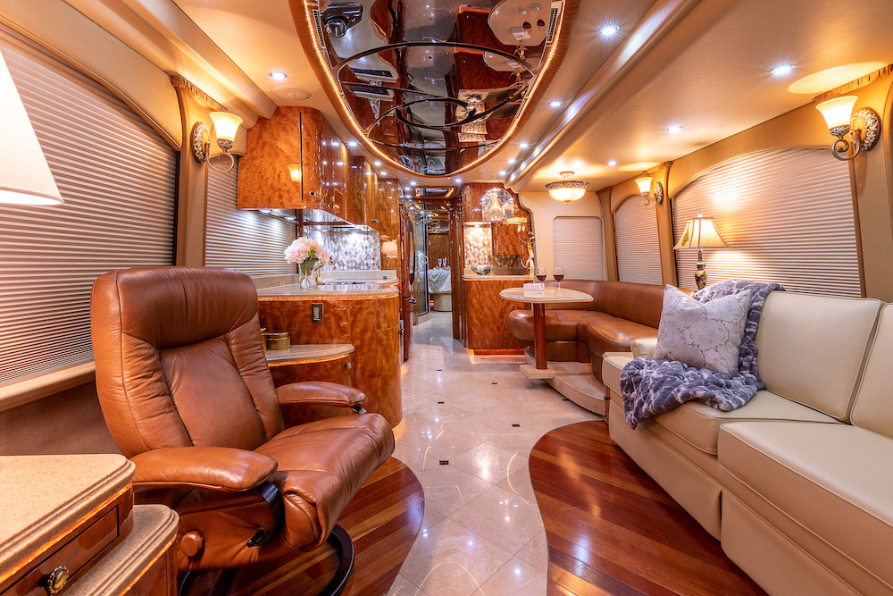 2008 Prevost Millennium H3-45 For Sale