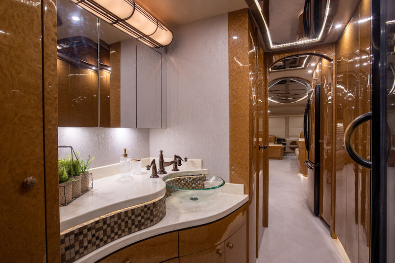 2008 Prevost Millennium H3-45 For Sale