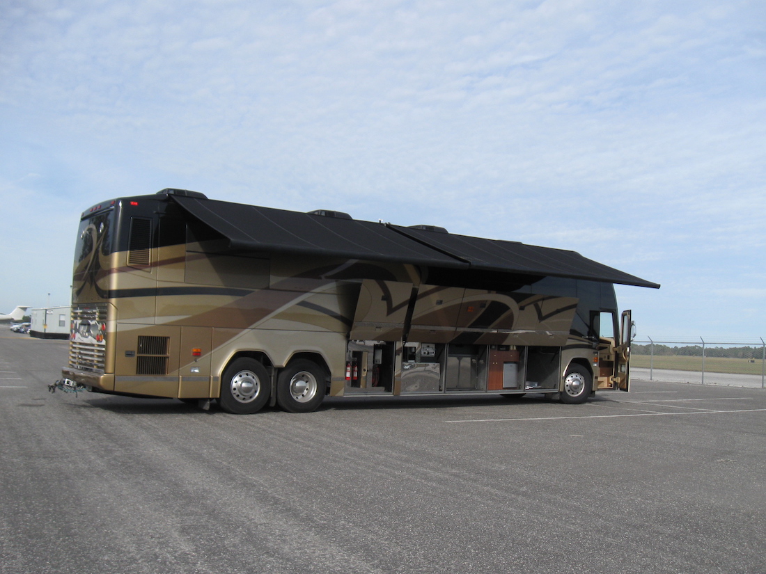 2008 Prevost Millennium H3-45 For Sale