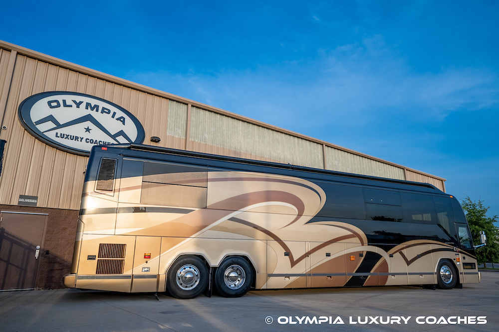 2008 Prevost Millennium H3-45 For Sale