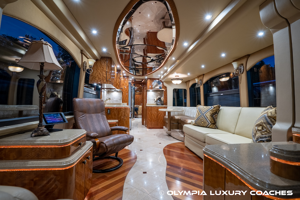 2008 Prevost Millennium H3-45 For Sale