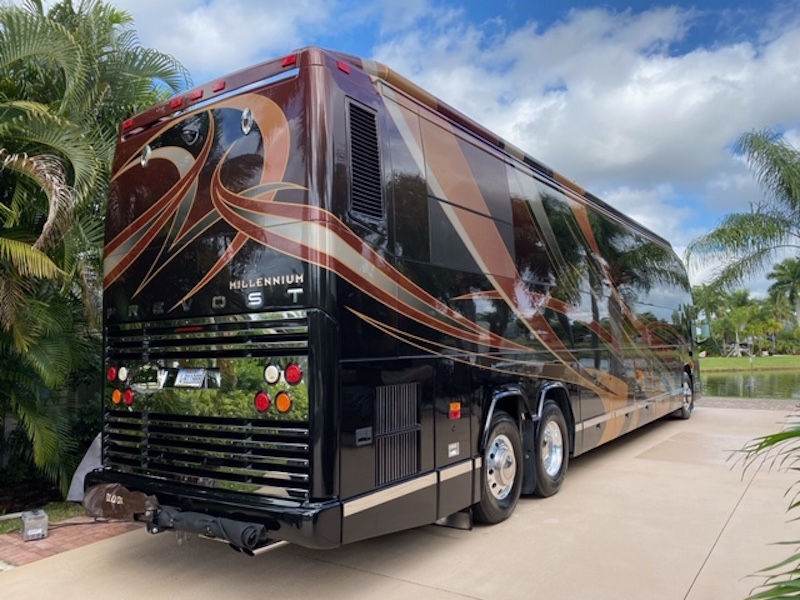 2008 Prevost Millennium H3-45 For Sale