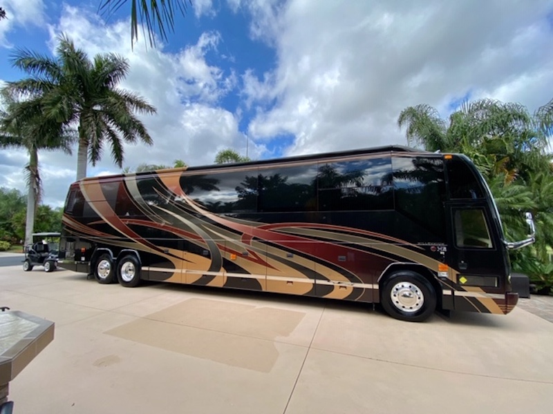 2008 Prevost Millennium H3-45 For Sale