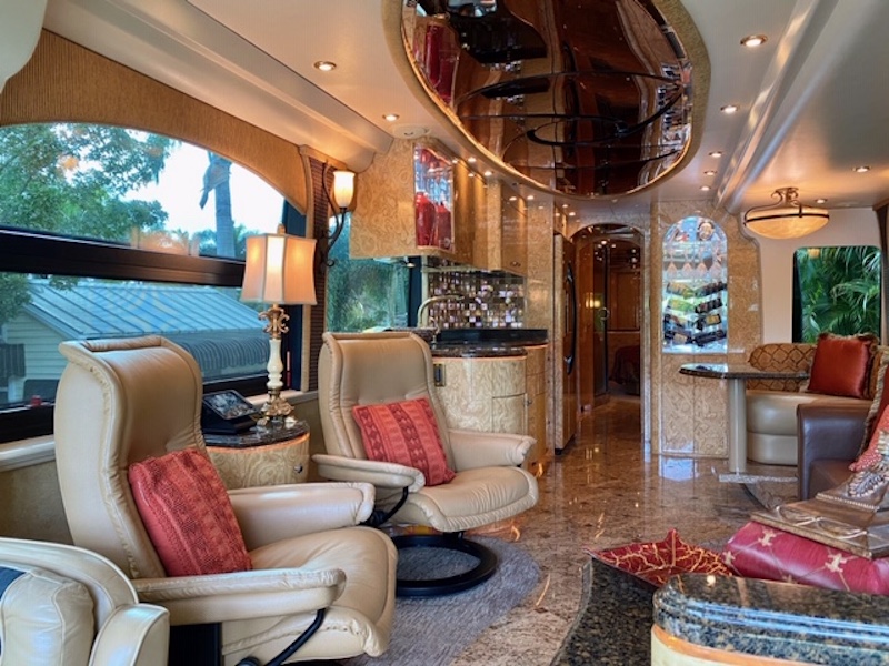 2008 Prevost Millennium H3-45 For Sale