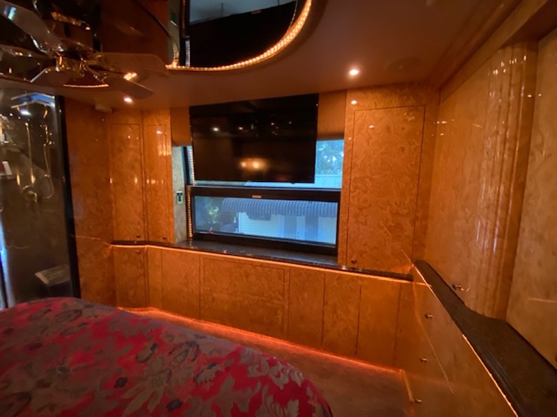 2008 Prevost Millennium H3-45 For Sale