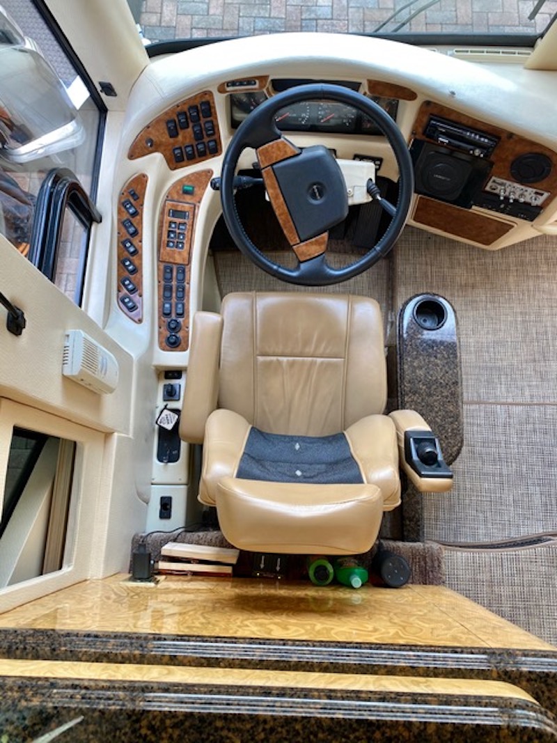 2008 Prevost Millennium H3-45 For Sale