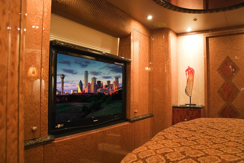 2006 Prevost Millennium XLII For Sale