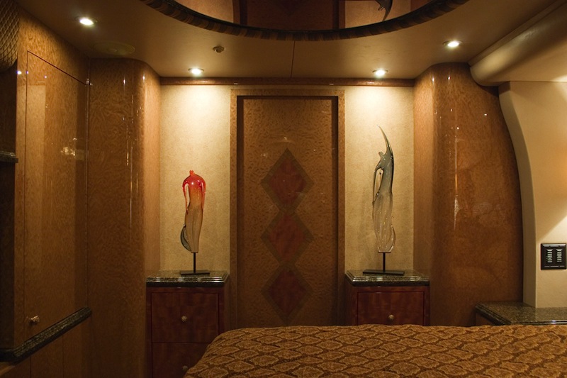 2006 Prevost Millennium XLII For Sale