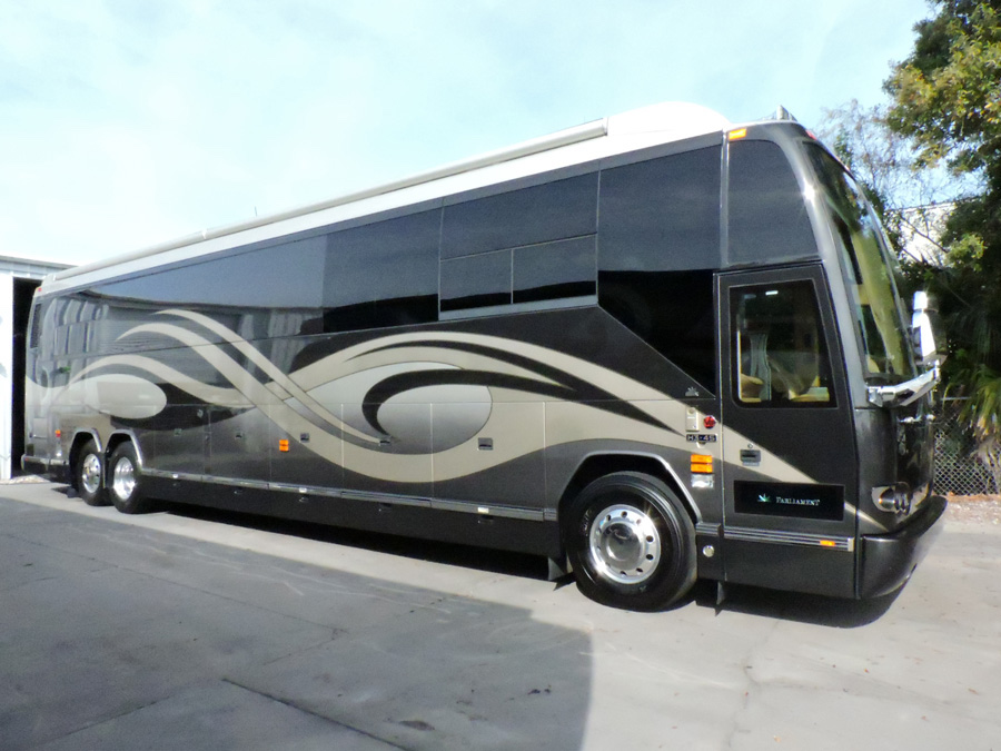 2008 Prevost Parliament H3-45 For Sale