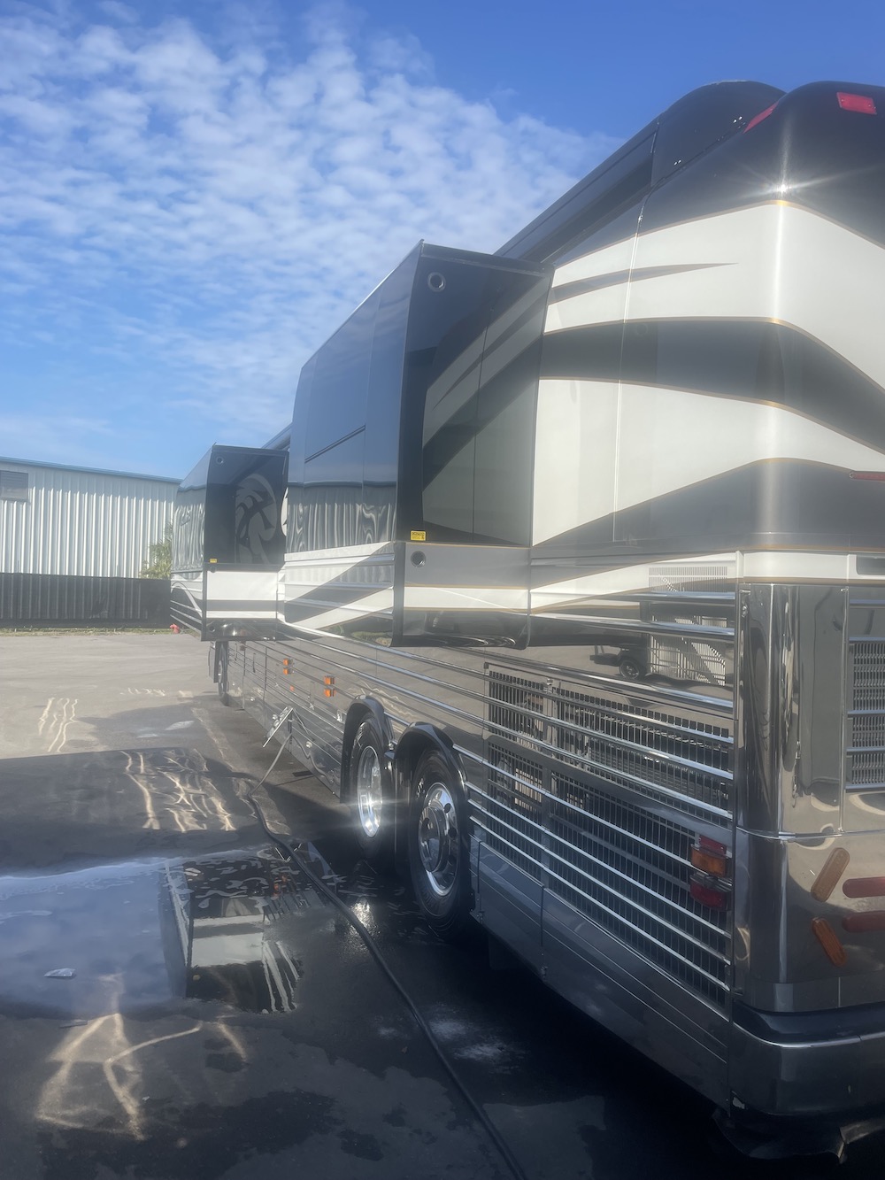 2008 Prevost Parliament XLII For Sale