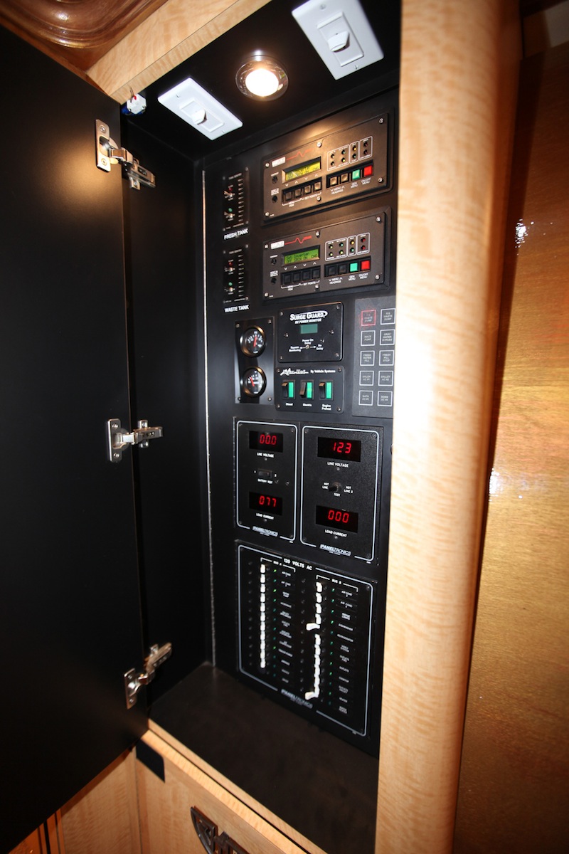 2008 Prevost Parliament XLII For Sale