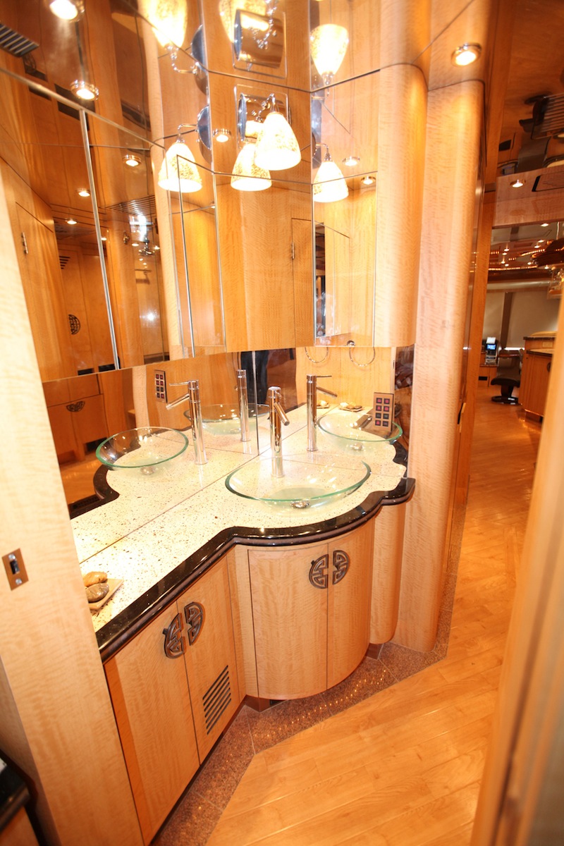 2008 Prevost Parliament XLII For Sale