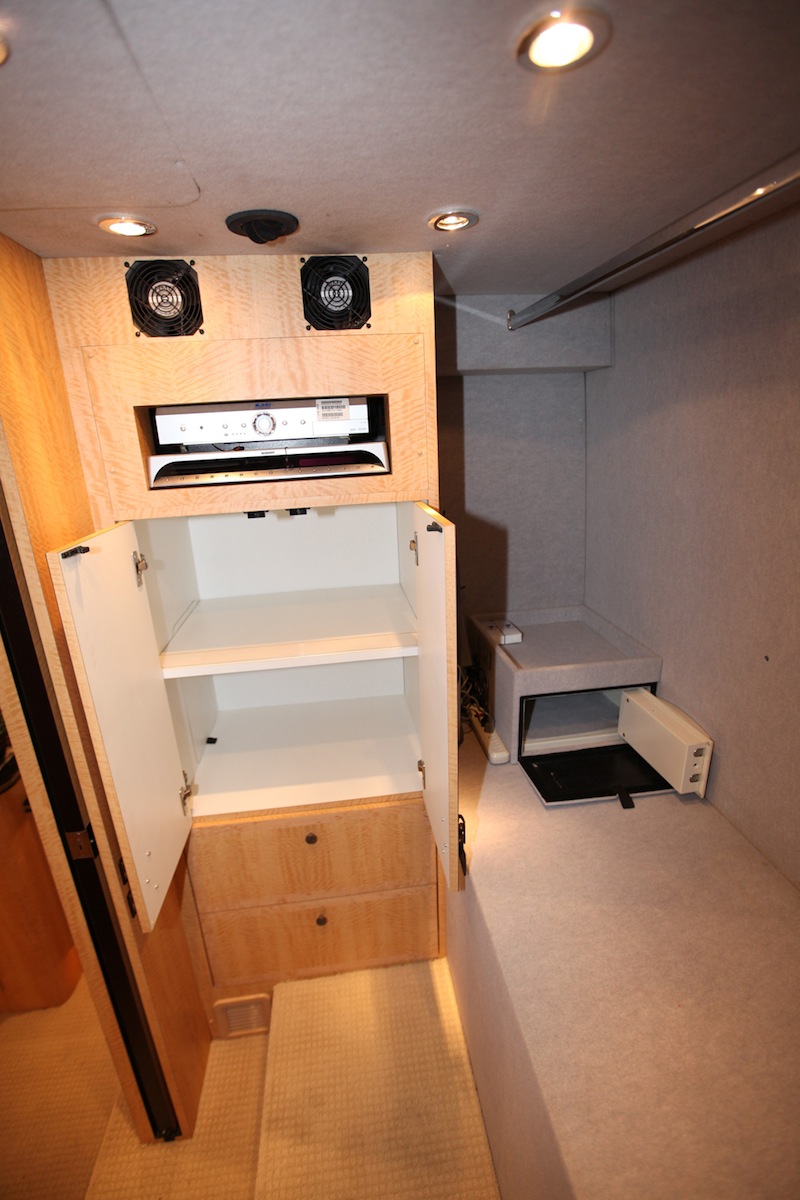 2008 Prevost Parliament XLII For Sale