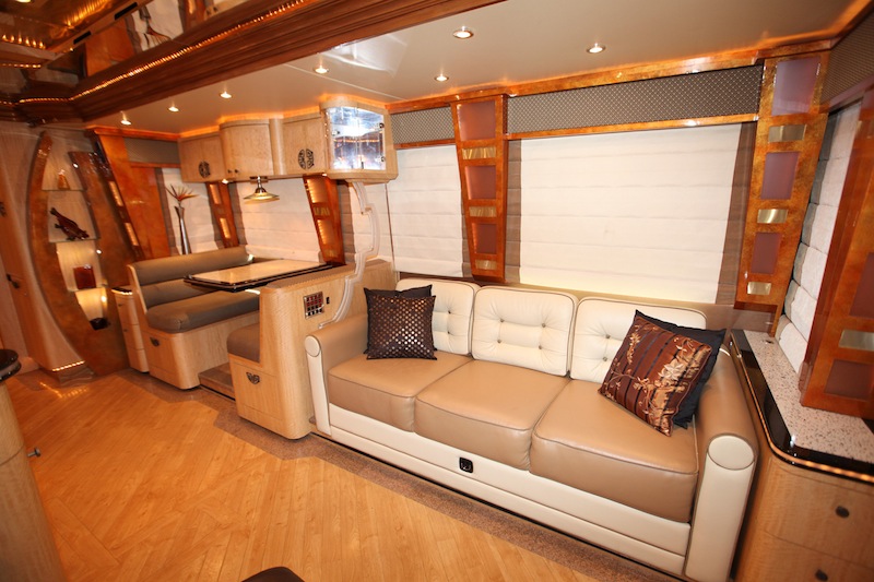 2008 Prevost Parliament XLII For Sale