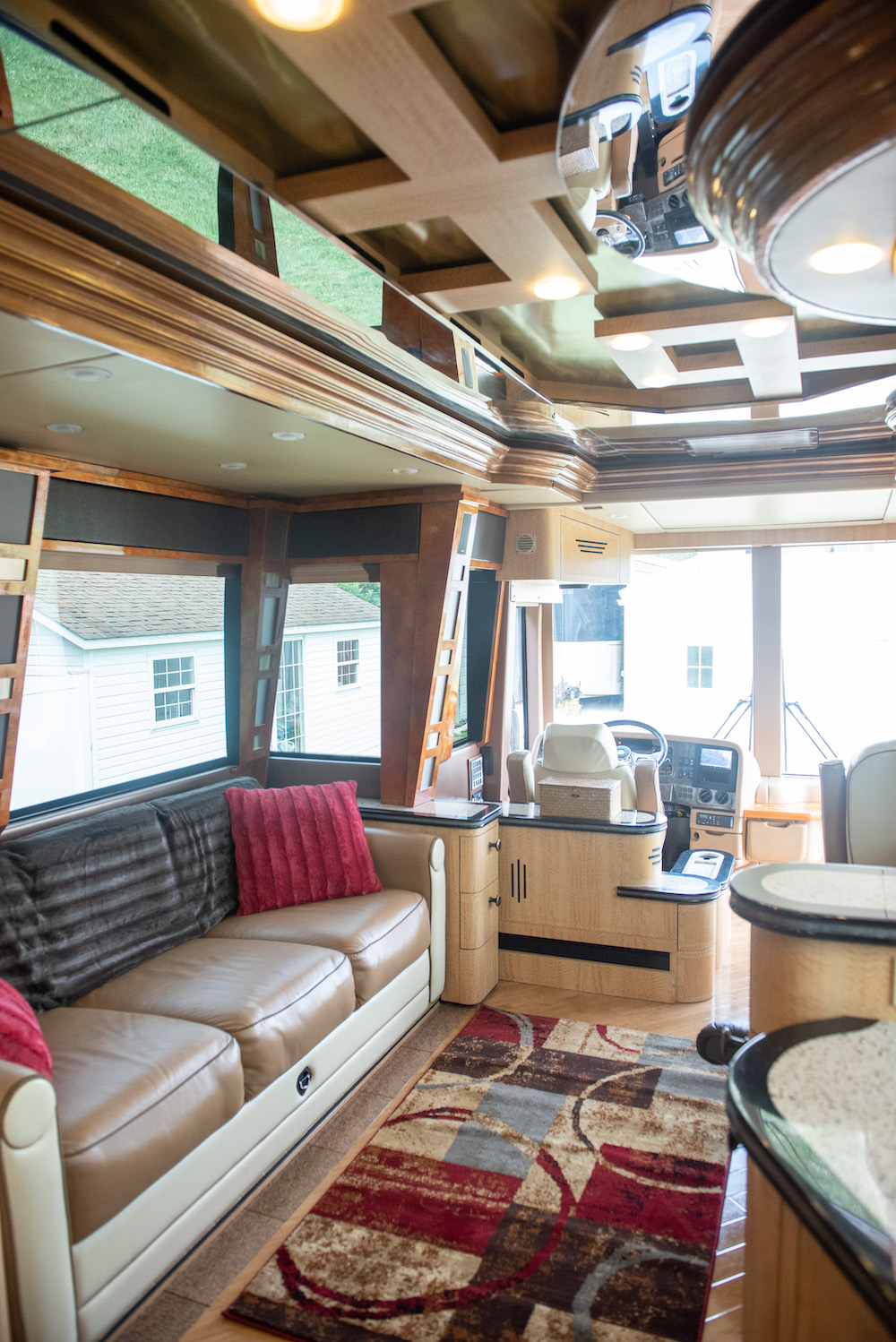 2008 Prevost Parliament XLII For Sale