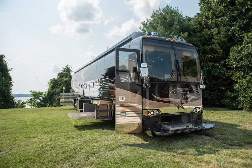 2008 Prevost Parliament XLII For Sale