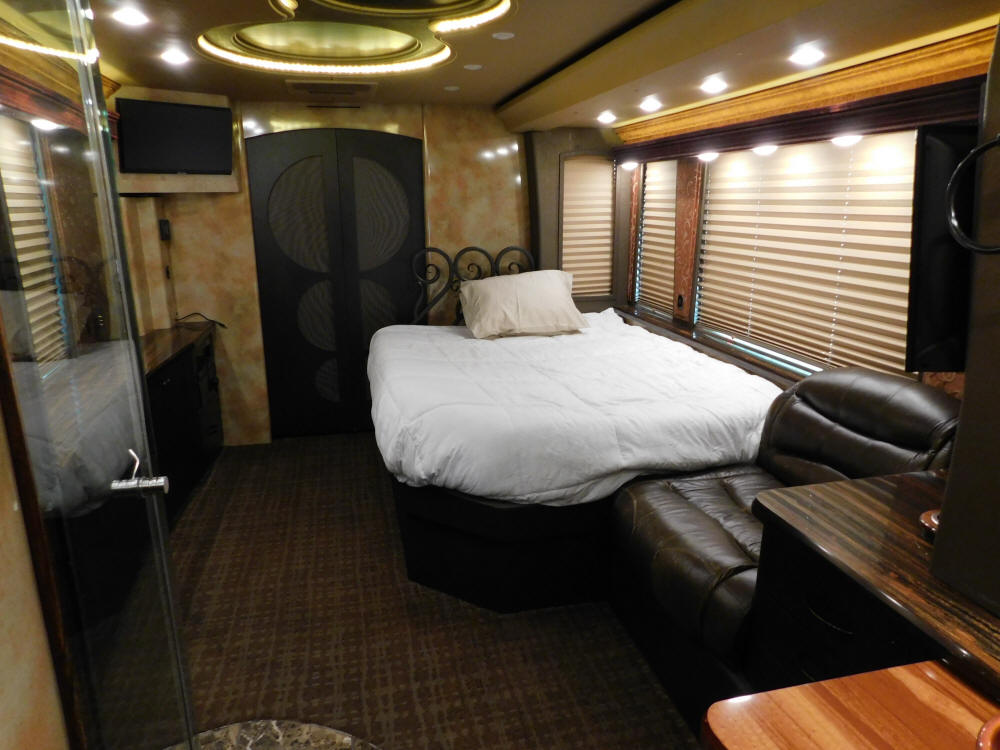 2008 Prevost  H3-45 For Sale