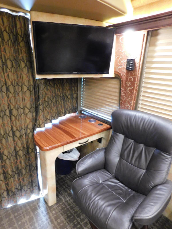 2008 Prevost  H3-45 For Sale