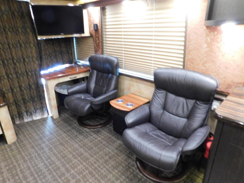 2008 Prevost  H3-45 For Sale