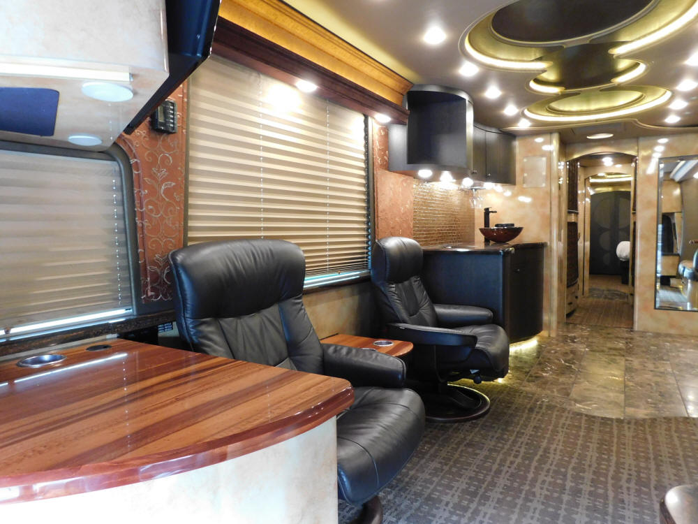 2008 Prevost  H3-45 For Sale