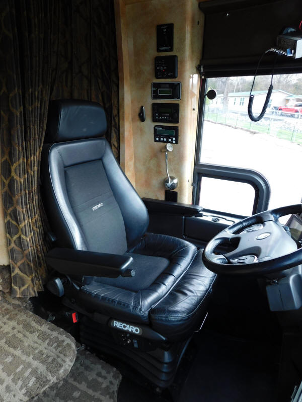 2008 Prevost  H3-45 For Sale