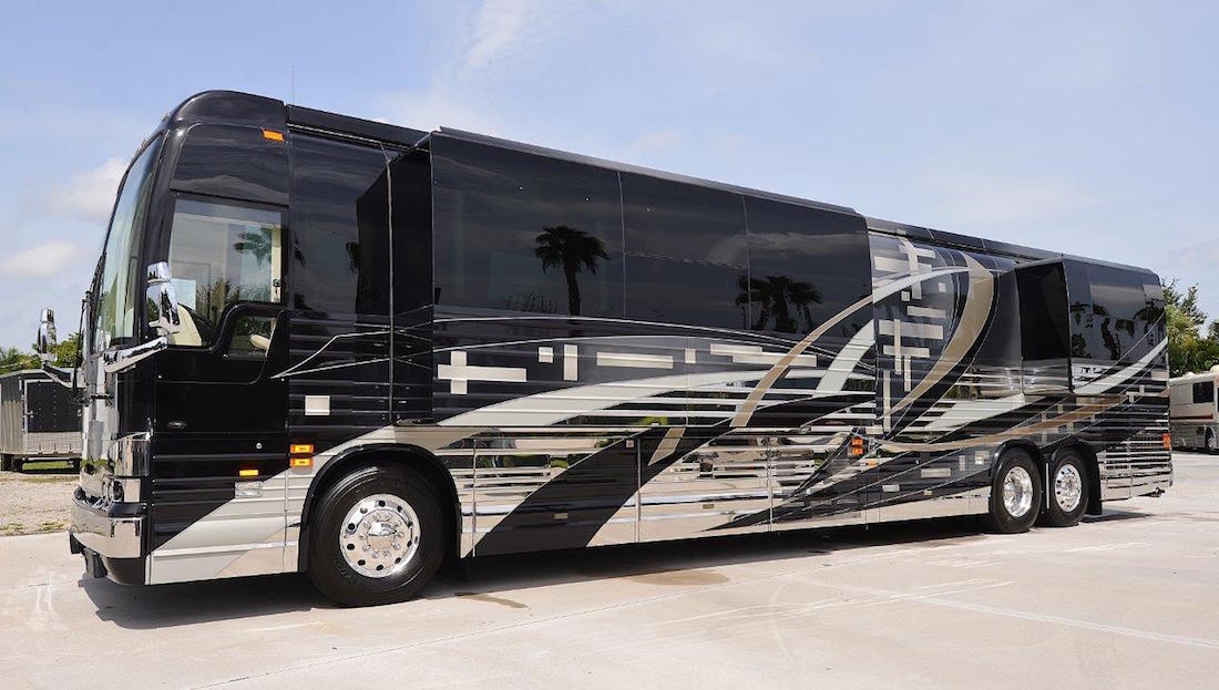 2009 Prevost Country Coach XLII For Sale