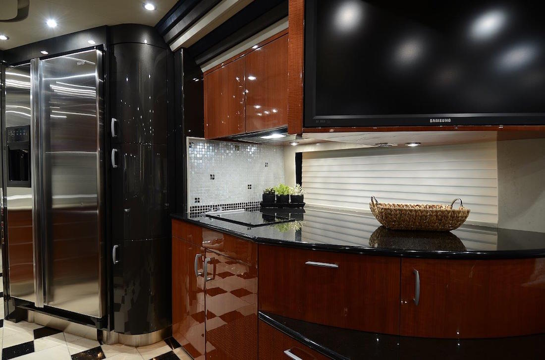 2009 Prevost Country Coach XLII For Sale