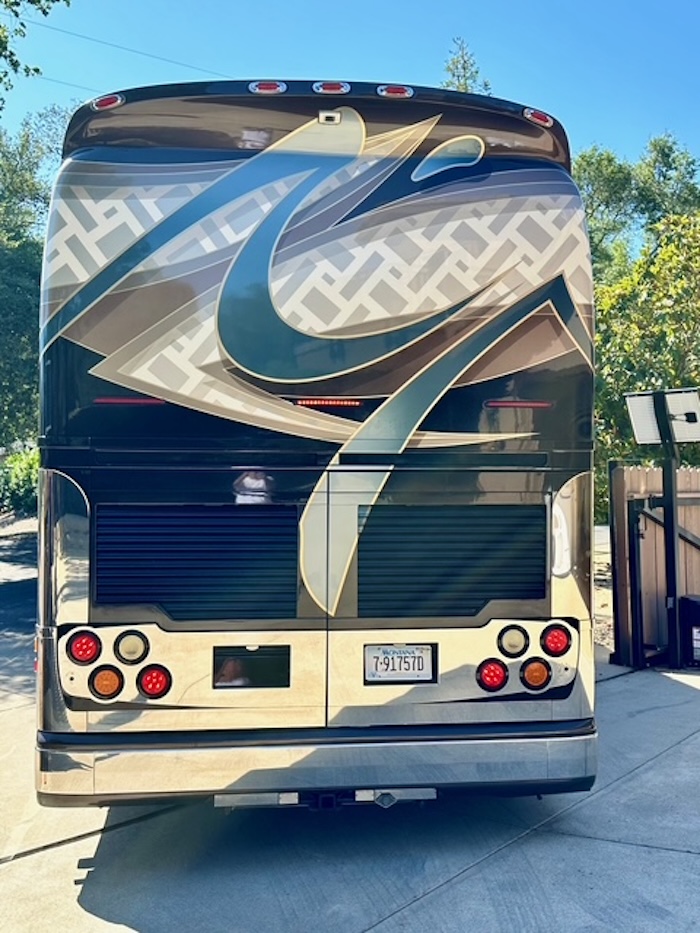 2009 Prevost Country Coach XLII For Sale