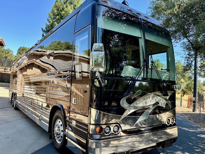 2009 Prevost Country Coach XLII For Sale