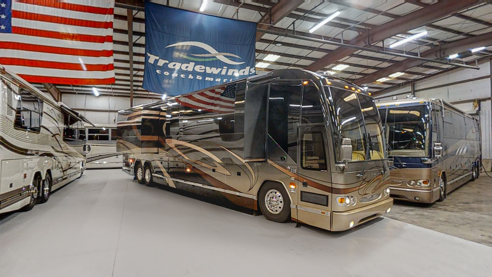 2009 Prevost Featherlite H3-45 For Sale