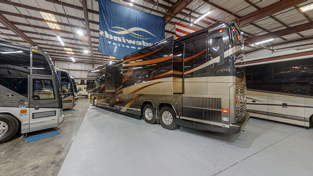 2009 Prevost Featherlite H3-45 For Sale