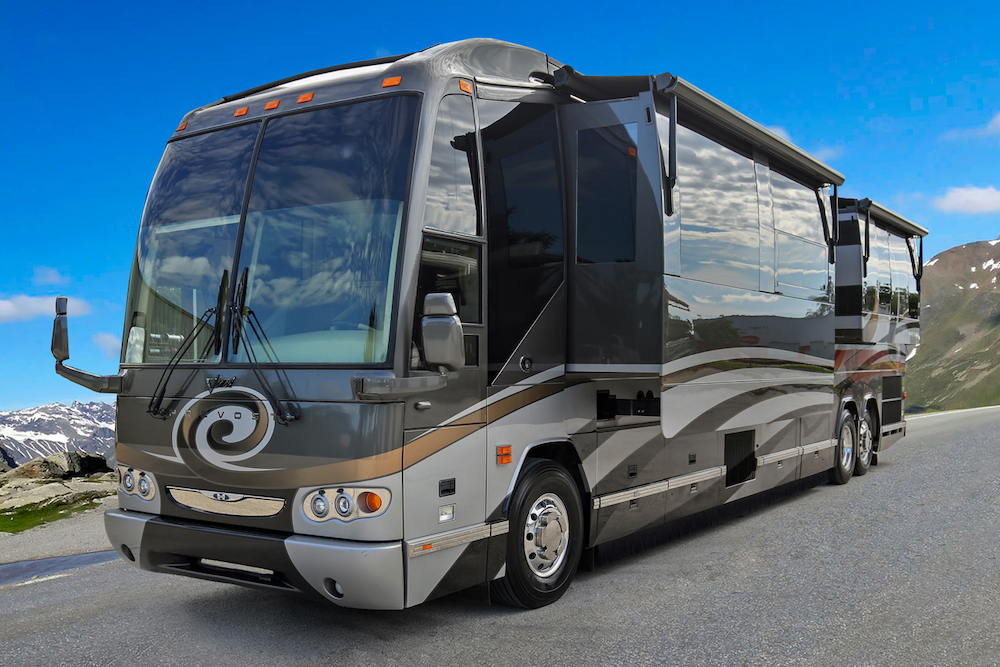 2009 Prevost Featherlite H3-45 For Sale