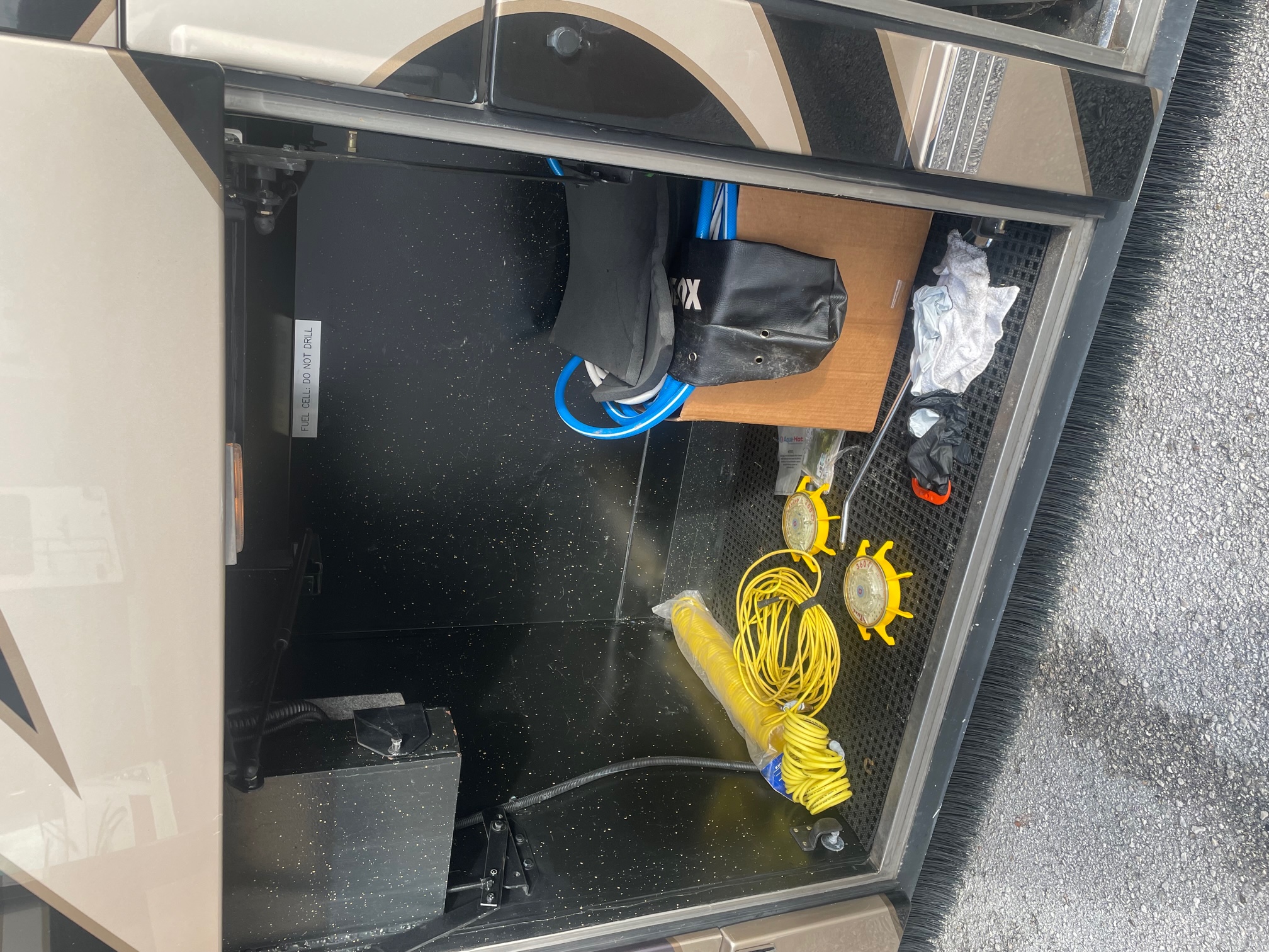 2009 Prevost Featherlite H3-45 For Sale