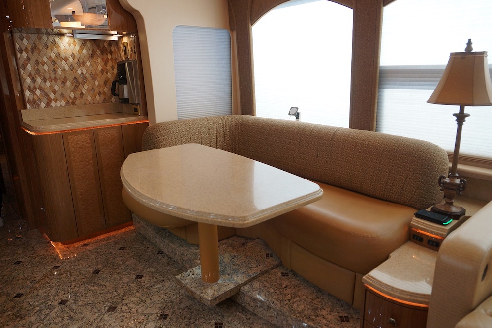 2009 Prevost  Millennium H3-45 For Sale