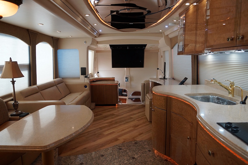 2009 Prevost  Millennium H3-45 For Sale