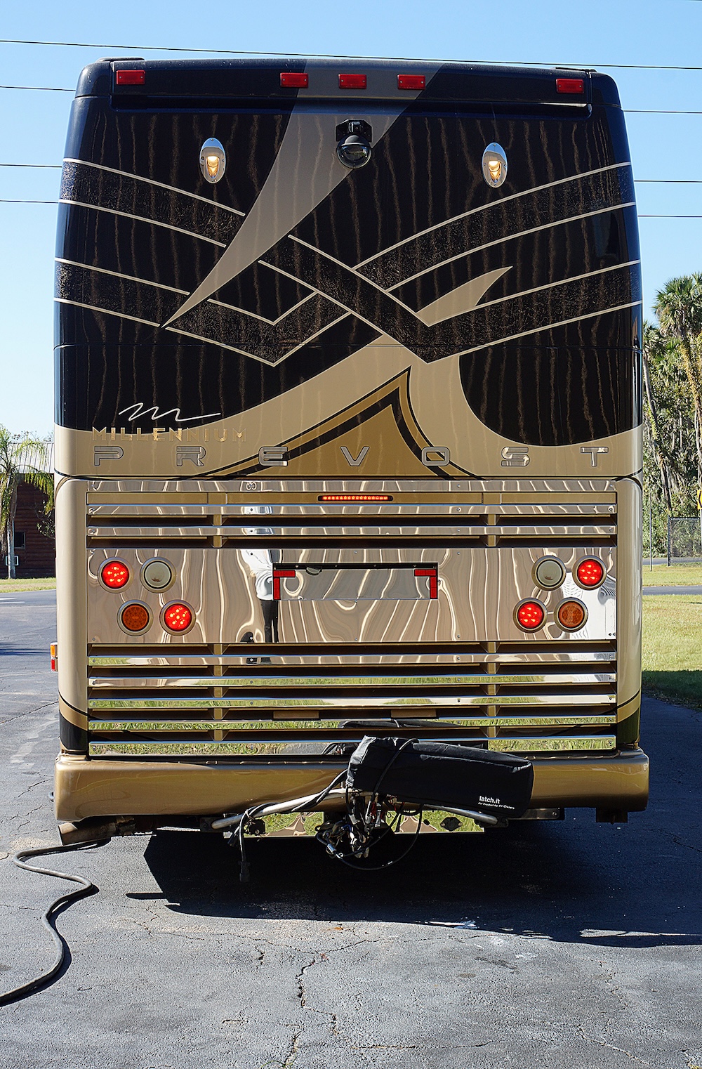 2009 Prevost  Millennium H3-45 For Sale