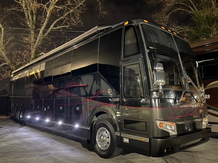 2009 Prevost Featherlite  H3-45 For Sale