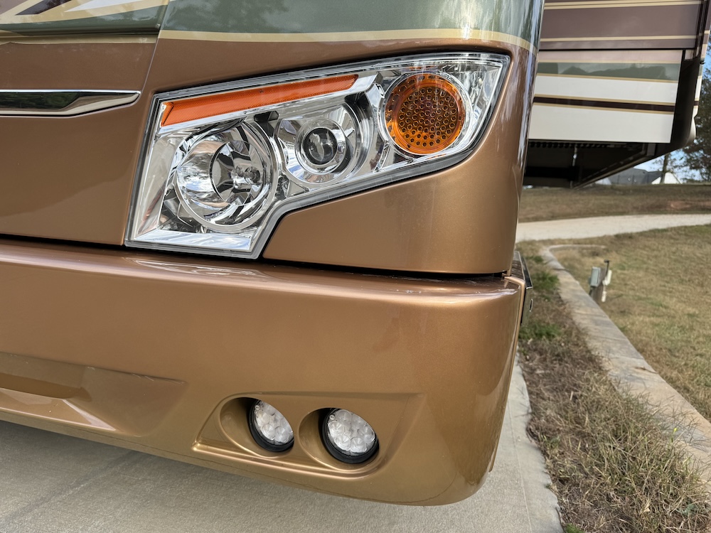 2009 Prevost Featherlite H3-45 For Sale